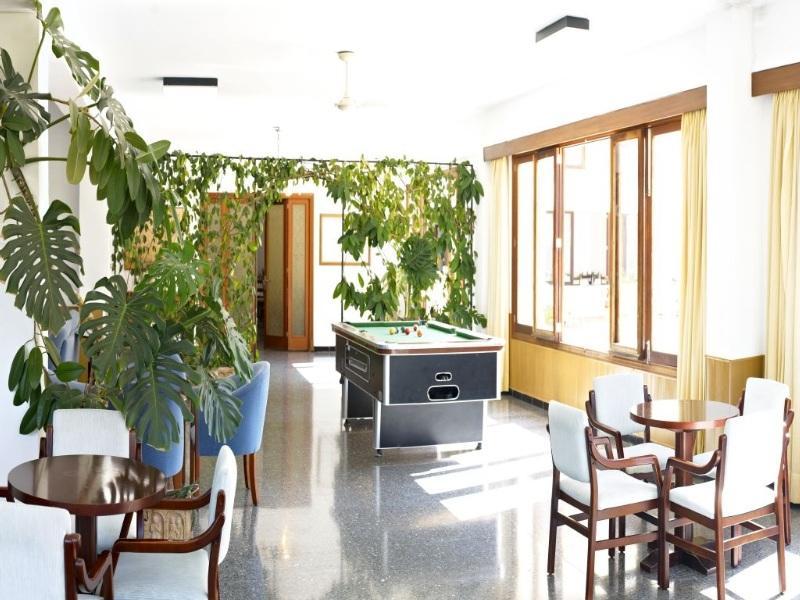 Hotel Condemar Santanyi Buitenkant foto